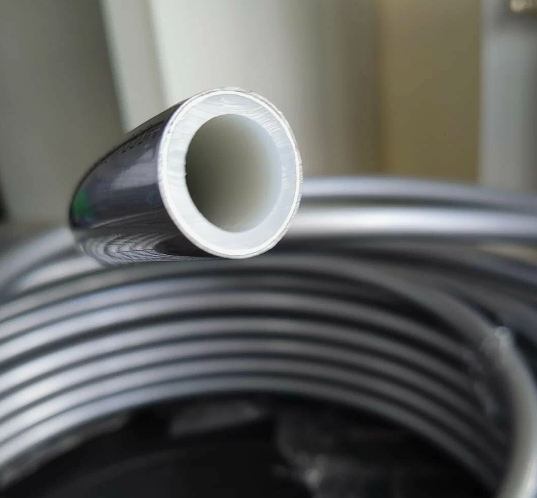 تركيب وصيانة أنابيب البولي إيثيلين: أفضل الممارسات لضمان الاستخدام طويل الأمد